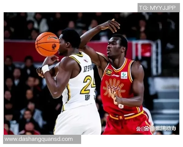 北京与辽宁常规赛激战正酣谁将赢得这场篮球巅峰对决 北京与辽宁常规赛激战正酣谁将赢得这场篮球巅峰对决