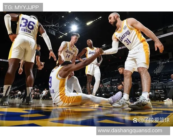 湖人对决热火明天比赛前瞻分析及球员状态预测